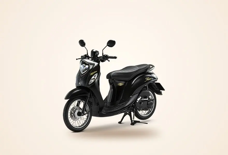 Yamaha Fino 125, three-quarter front view